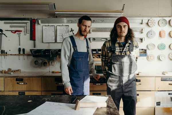 Redécouvrez vos objets anciens avec les artisans décapeurs !