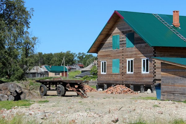Construire une petite maison en bois